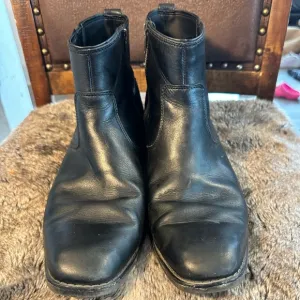 Rockport High Trend Tolani Black Leather Boots, Size 12