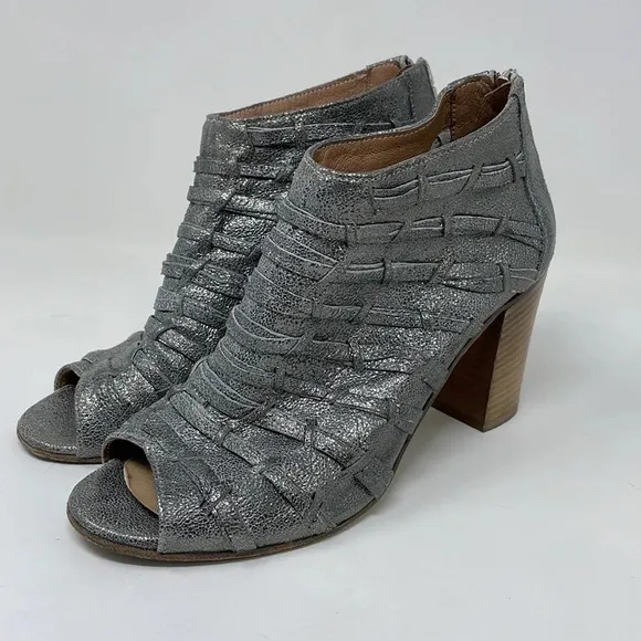 RON WHITE Sandals Silver Metal Ankle Strap Italy Size 38