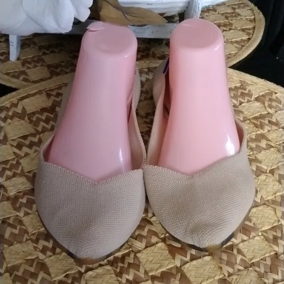 ROTHYS FLATS