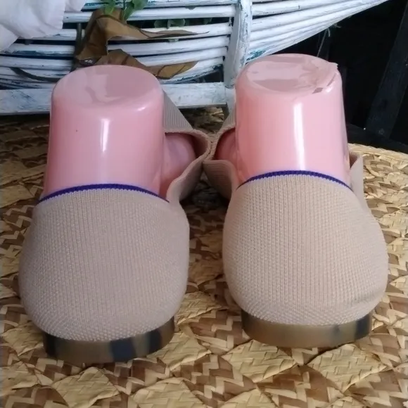 ROTHYS FLATS