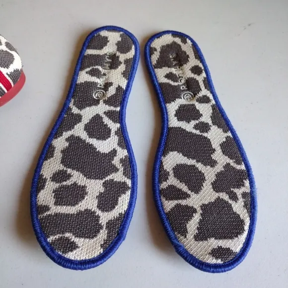 Rothy's Girl's Cowgirl Cow  Print Round Toe Loafers Sz  3-Casual Slip-on Shoes