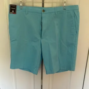 Roundtree and Yorke Casuals Classic Fit Flat Front 9” Shorts