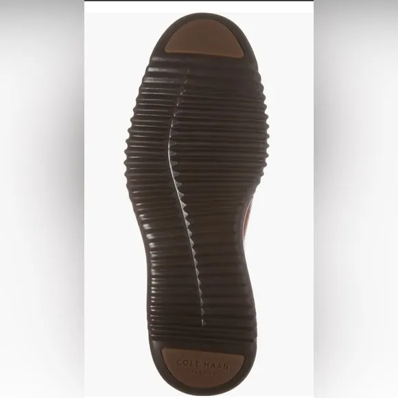 SALE🎉Cole Haan Brown Chukka Boots with Leather Finish