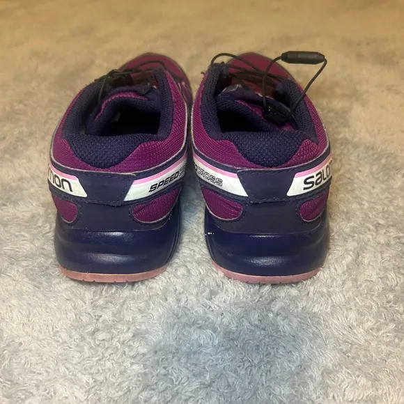 Salomon SpeedCross Contagrip Youth Girls Running Sneakers, Size 4