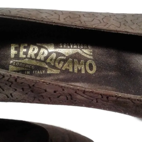 Salvatore Ferragamo 8 AA pump shoes Suede Flats Slip on