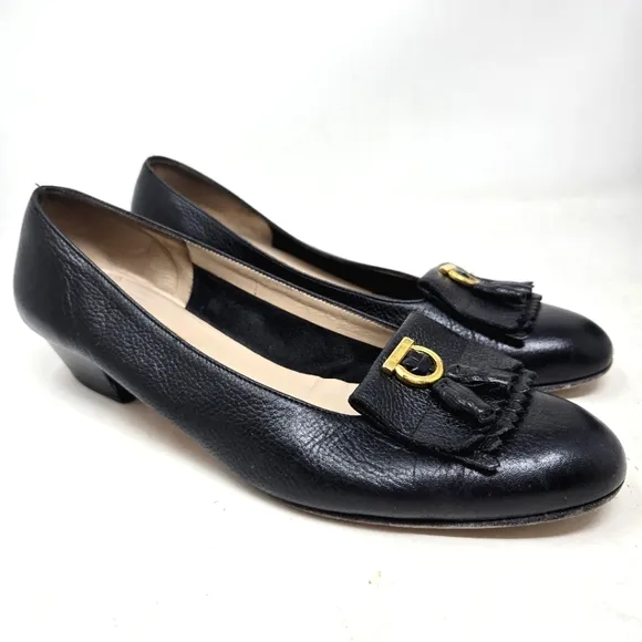SALVATORE FERRAGAMO Black Leather Women's Kitten Heel Loafers Size 8B
