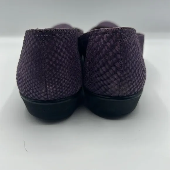 Salvatore Ferragamo Botique Vintage Ballet Flats - Purple Snakeskin Style