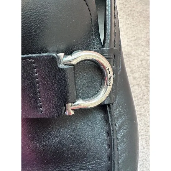 Salvatore Ferragamo Mens Sz 8 Black Leather Loafers W/ Silver Buckle Italy