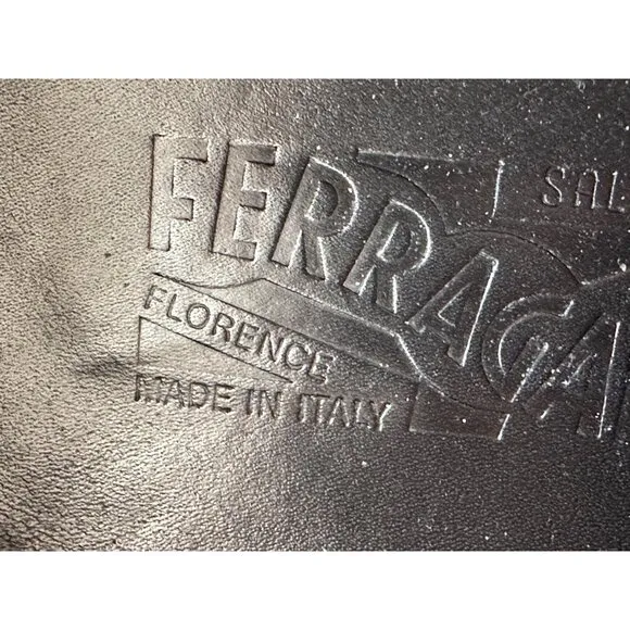 Salvatore Ferragamo Mens Sz 8 Black Leather Loafers W/ Silver Buckle Italy
