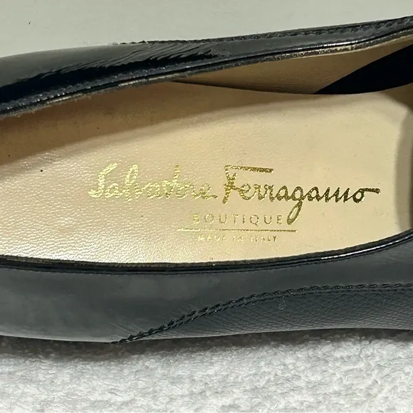 Salvatore Ferragamo Vintage Oxford Flats Made In Italy