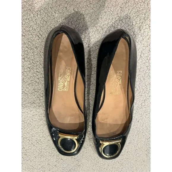 Salvatore Ferragamo Women's Black Patent Leather Ballet Flats US 10
