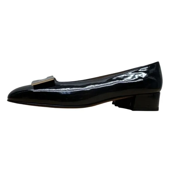 Salvatore Ferragamo Womens Black Patent Leather Silver Buckle Loafers Sz 5.5 B