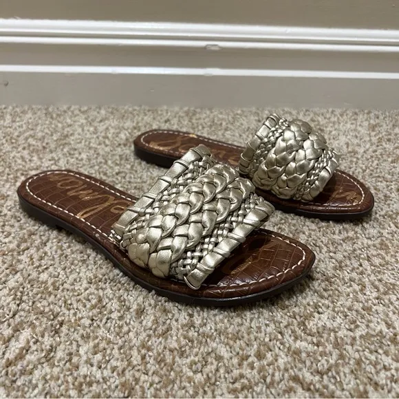 Sam Edelman Giada Flat Sandals in Gold Metallic Woven Slip On Size 8