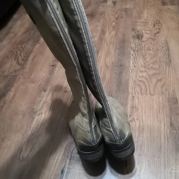 Sam Edelman Penny 2 Knee-High Back Zip Distressed Leather Boots Women's Sz 8M
