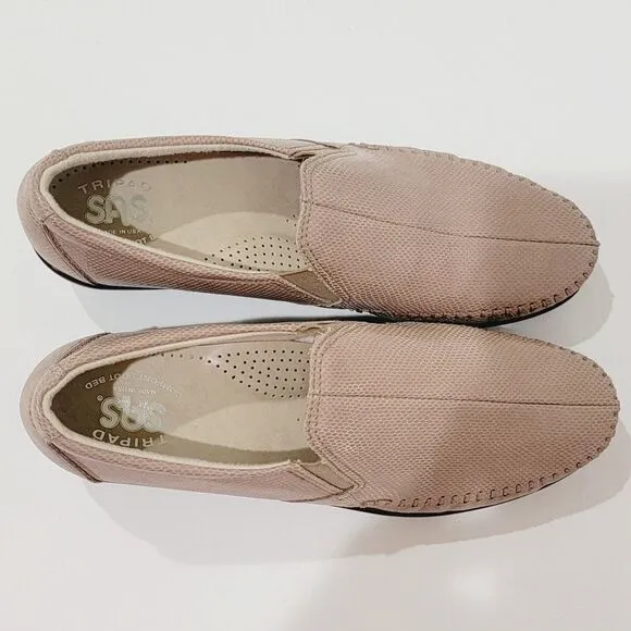 SAS Dream Mushroom Snake Embossed Leather Shoes Womens Sz 8.5 S Slip-On Loafers