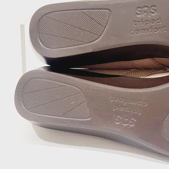 SAS Dream Mushroom Snake Embossed Leather Shoes Womens Sz 8.5 S Slip-On Loafers