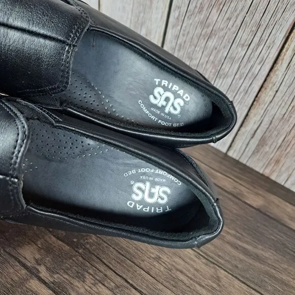 SAS Dream Wedge Loafers Black Leather Slip Ons Women's Sz 9.5 N (GUC)