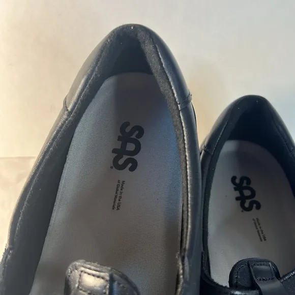SAS Roamer - EZ Strap Walking Shoe