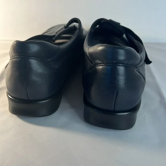 SAS Roamer - EZ Strap Walking Shoe