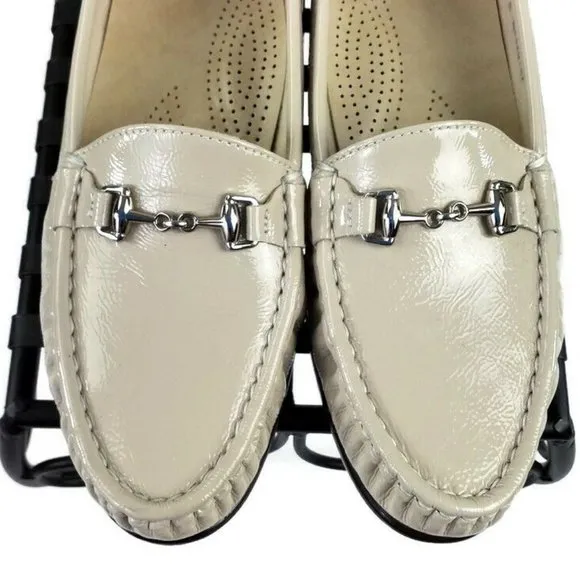 SAS Tripad Metro-P 2124-002 Bone Loafers Womens Size 9.5 S LNIB