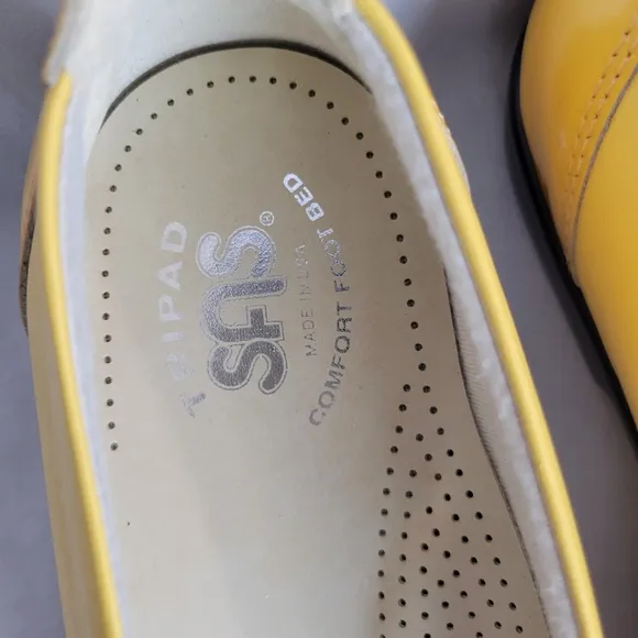 SAS Women's Coco Slip on Loafers Yellow Leather Ballet Flats Size 10 NWOT