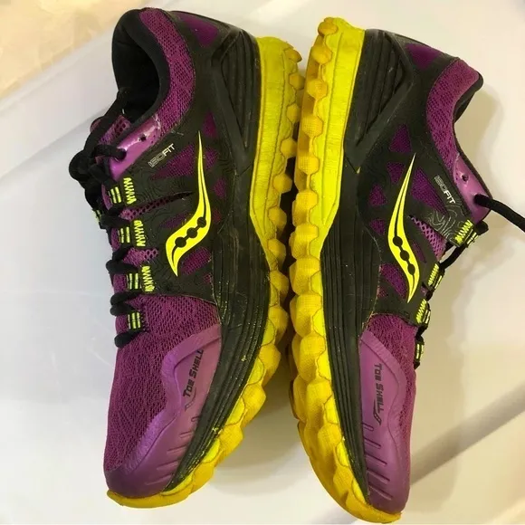 Saucony Xodus Iso Purple/Citrin S10325-4 Running/ Trail Sneakers Shoes size 9