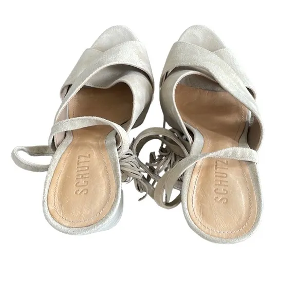 Schutz Damila Kid Suede Wraparound Block Heels In Oyster. Size 8