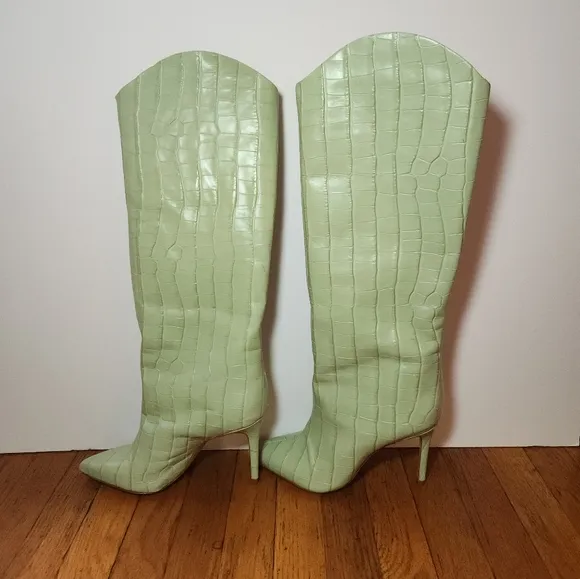 Schutz x Bala Maryana Limited Edition Crocodile-Embossed Sage Leather Boots RARE