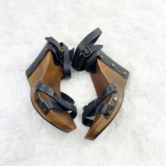 See By Chloe Guilietta Platform Wedge Crossover Leather Sandals