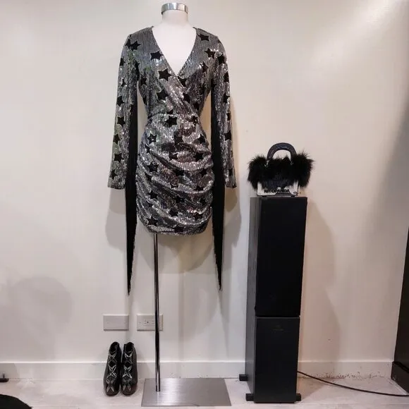 💥SHOWSTOPPER💥Sequin Cocktail Dress w/ Tassel Fringe in Silver &amp; Black