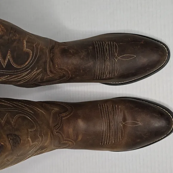 Size 10 Ariat Mens Ridin High Western Boots