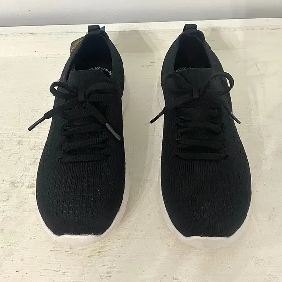 Skechers Go Walk Joy Black Slip On Knit Comfort Sneakers, Women's Size 6