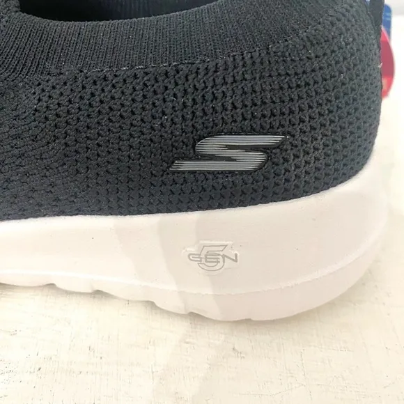 Skechers Go Walk Joy Black Slip On Knit Comfort Sneakers, Women's Size 6