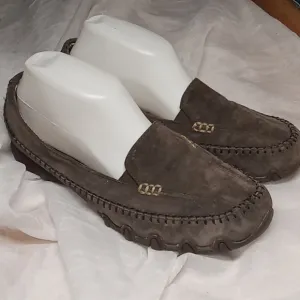 Skechers relaxed fit memory foam loafers women's size 9