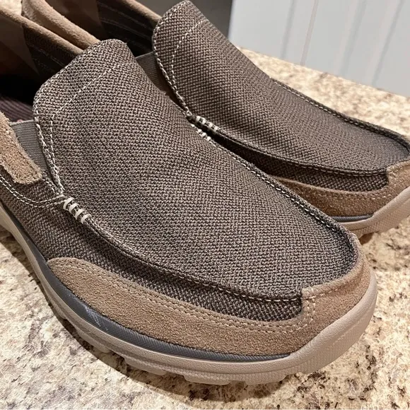 SKECHERS Superior Milford Relaxed Fit Memory Foam Loafers Brown Men's 11.5