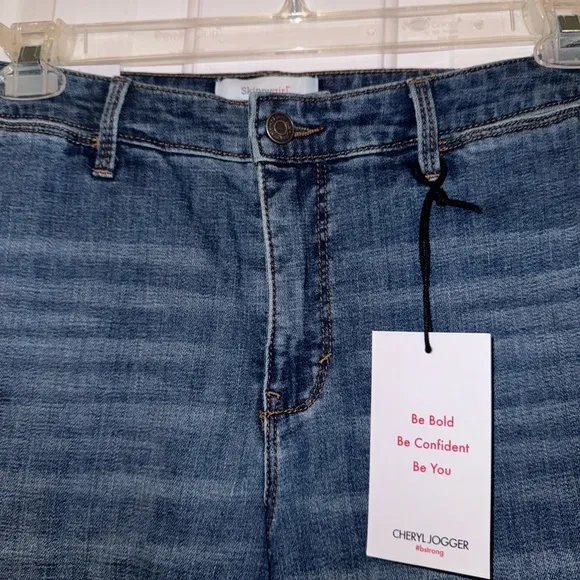 Skinnygirl Cheryl Jogger Jeans with zipper pockets, size 27/4
