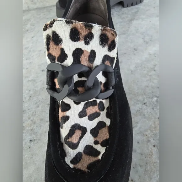 Softwaves Leopard Print Black Suede Loafers Size 40.5/10