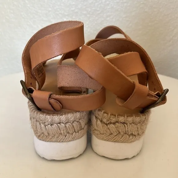 SOLUDOS :: SANDALS