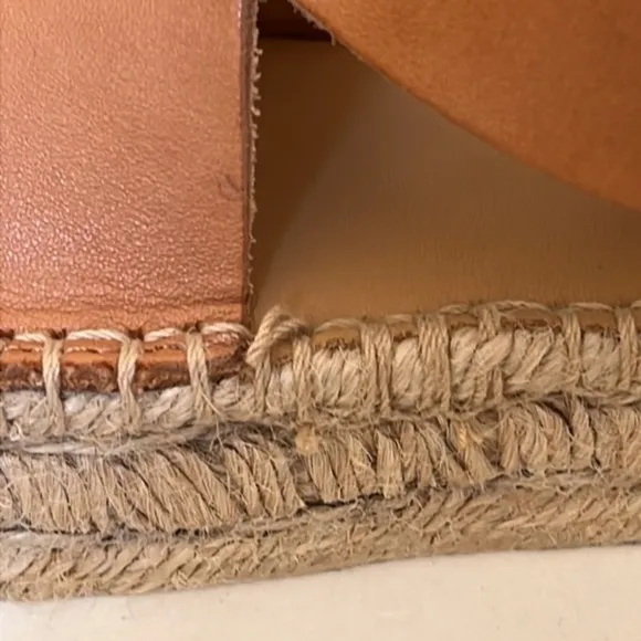 SOLUDOS :: SANDALS