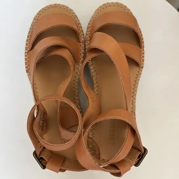 SOLUDOS :: SANDALS