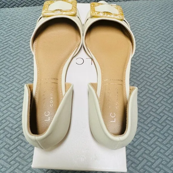 sophisticated LC Lauren Conrad Azra women's dress flats.