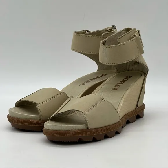 Sorel JoanieII Ankle Strap Sandals.