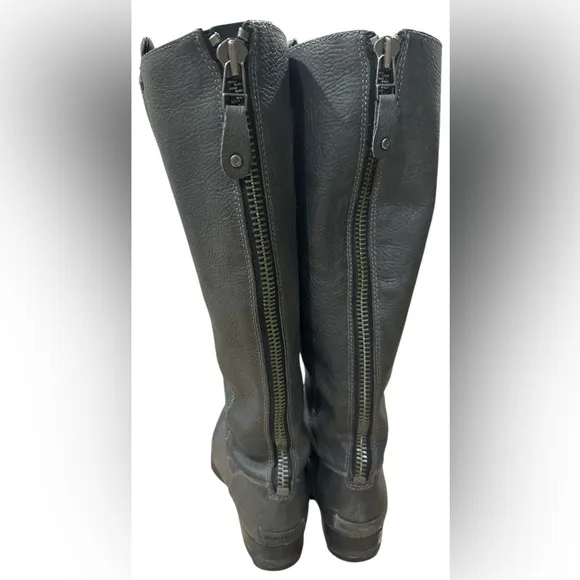 Sorel knee high olive green grayish boots size 9 B4