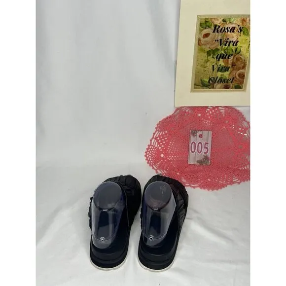 Sorel Roaming Two-Strap Black Slide Sandals Size 7