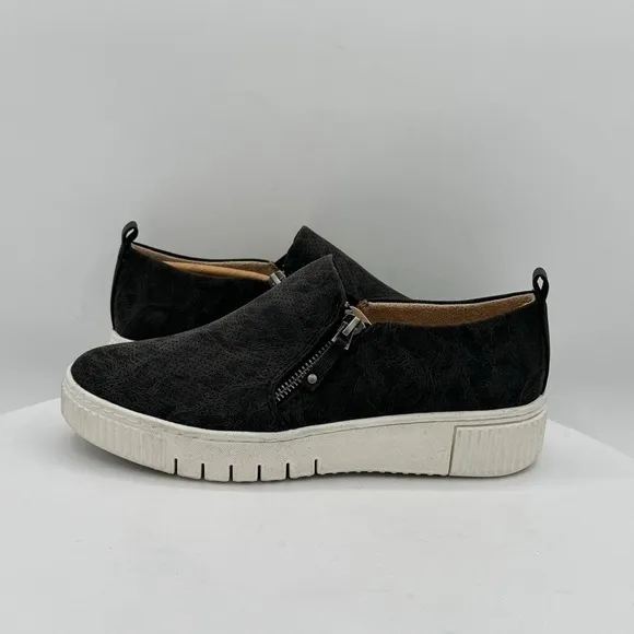 Soul Naturalizes Turner Faux Leather Womens Sneakers  Size 8  Color Black  NEW!