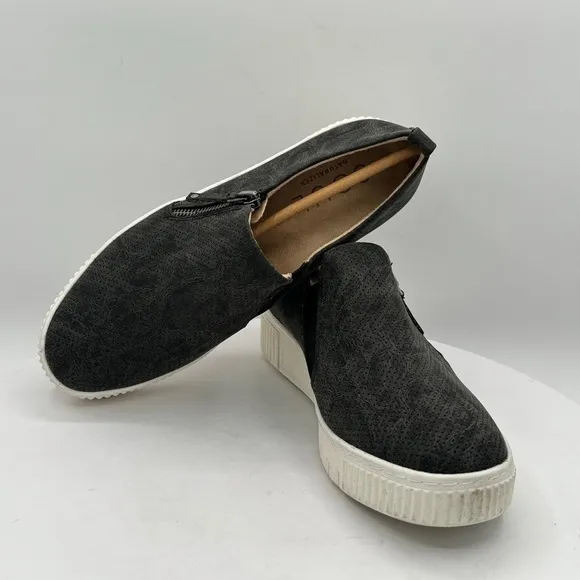 Soul Naturalizes Turner Faux Leather Womens Sneakers  Size 8  Color Black  NEW!