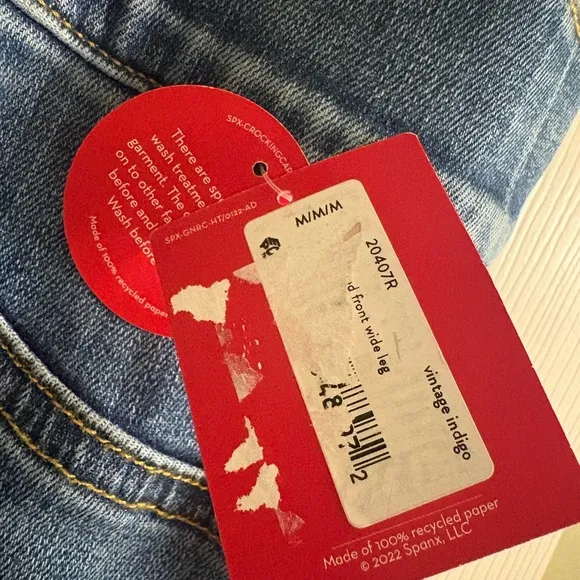 SPANX SEAMED FRONT, WIDE LEG JEANS- VINTAGE INDIGO Medium NWT