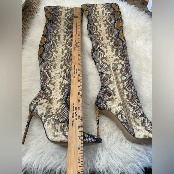 Steve Madden Blue &amp; Yellow Snakeskin Viktory Over the Knee Heeled Boots Size 8