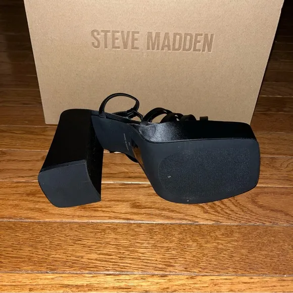 Steve Madden Disco Platform Sandals All Black Women’s Size 9 Black Satin NIB