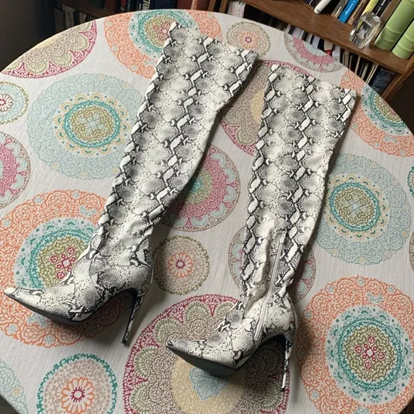 🔥💋Steve Madden Dominique Thigh High Over The Knee  Stiletto Boots